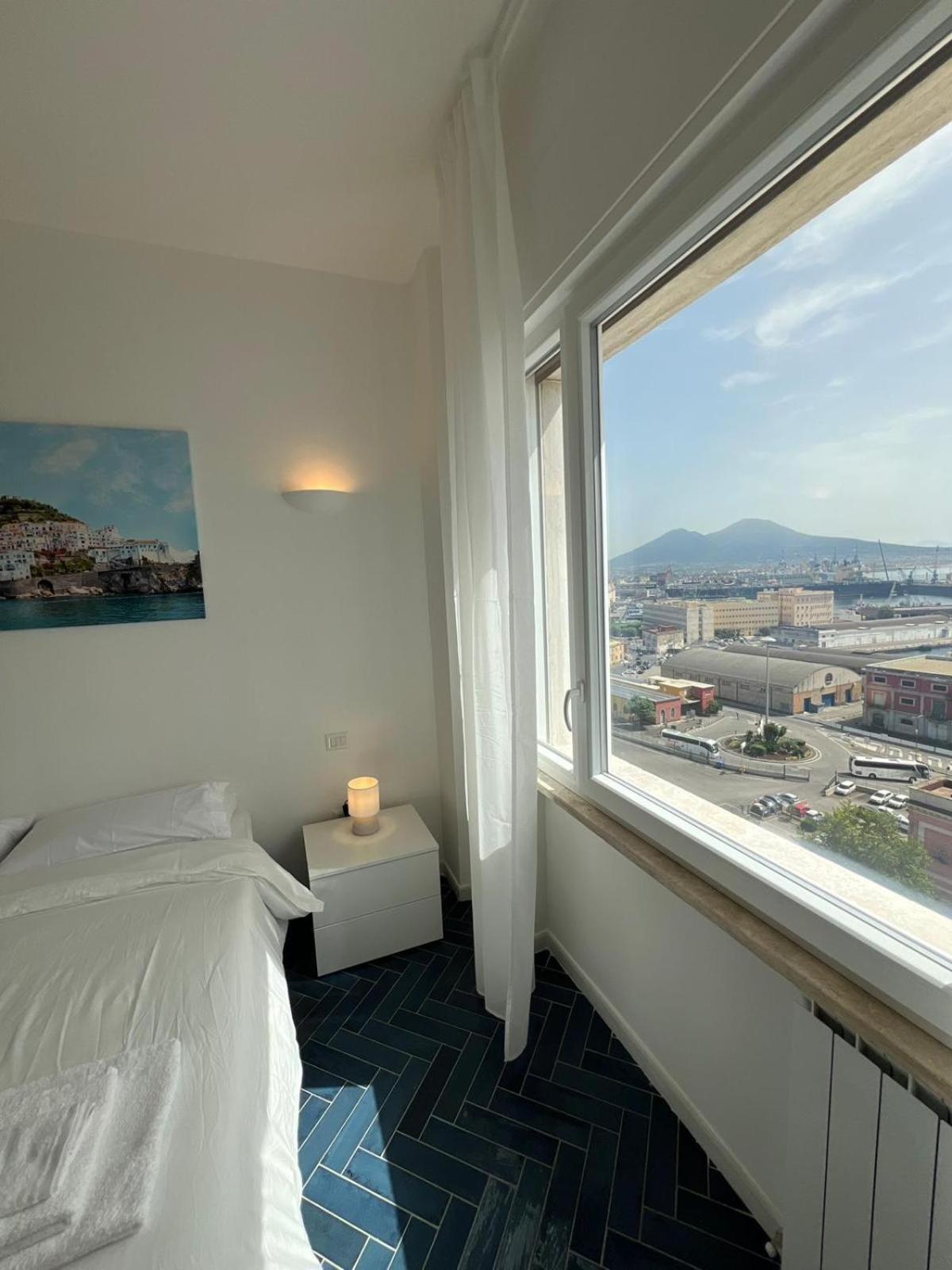 Vista Vesuvio * Naples